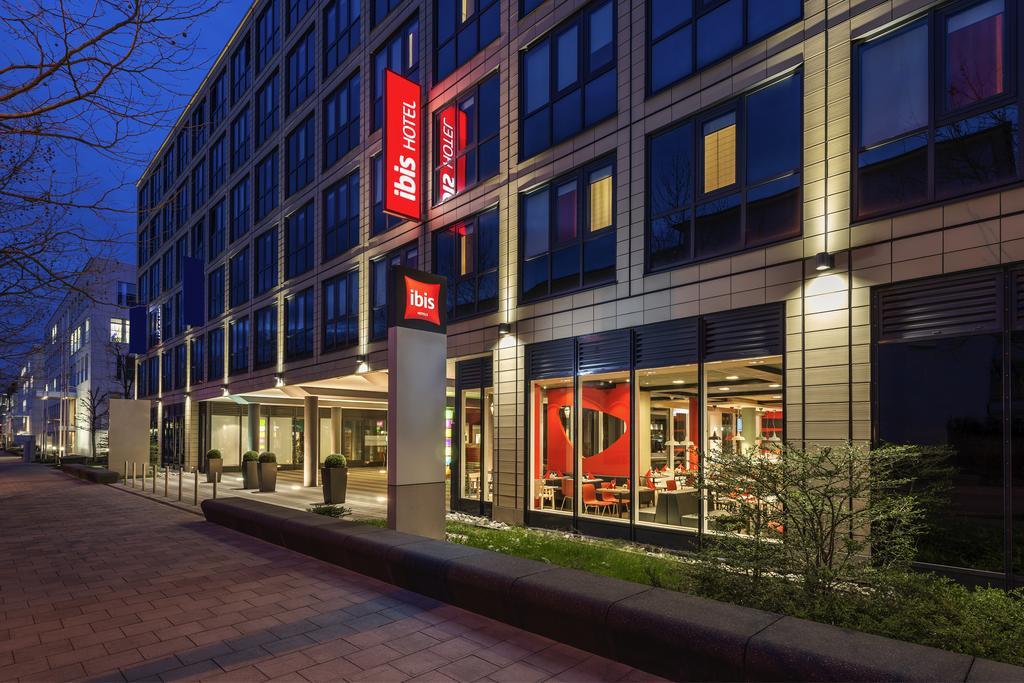 ibis München Parkstadt Schwabing Exterior foto