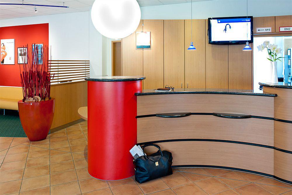 ibis München Parkstadt Schwabing Exterior foto